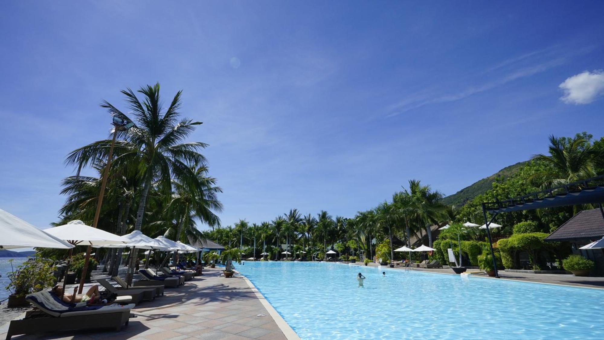 Diamond Bay Resort & Spa Nha Trang Buitenkant foto